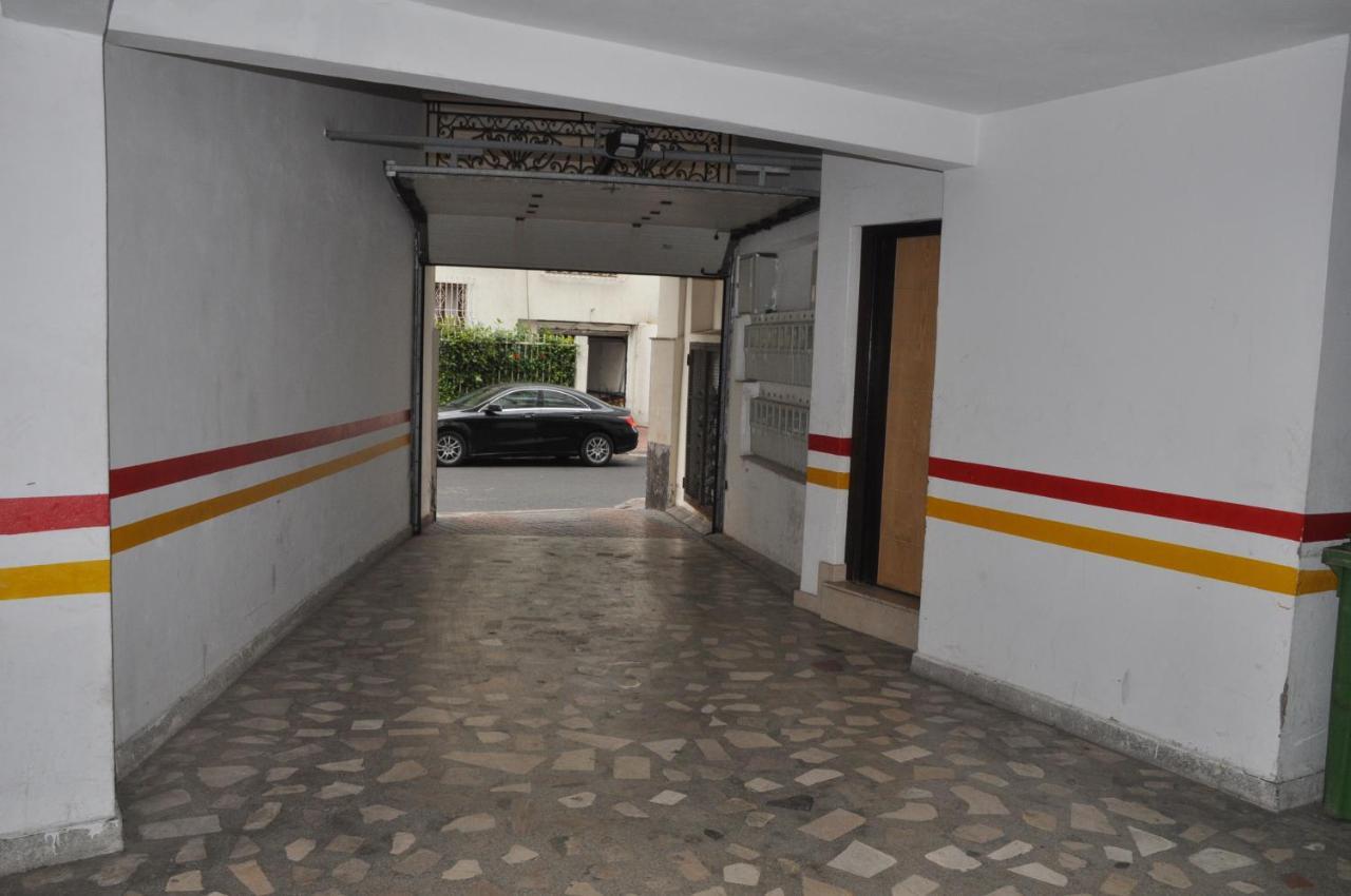 Val Fleuri Apartment With Balcony, Casablanca Exterior foto